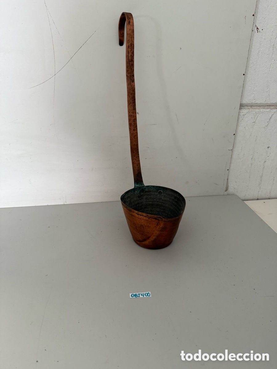 Antig&uuml;edades: antigua cetra de cobre - Foto 1