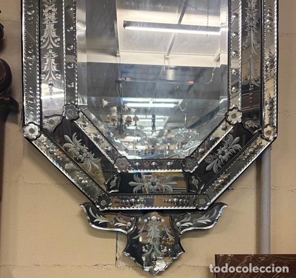 Antig&uuml;edades: Espejo Veneciano con Luna Octogonal - Foto 2