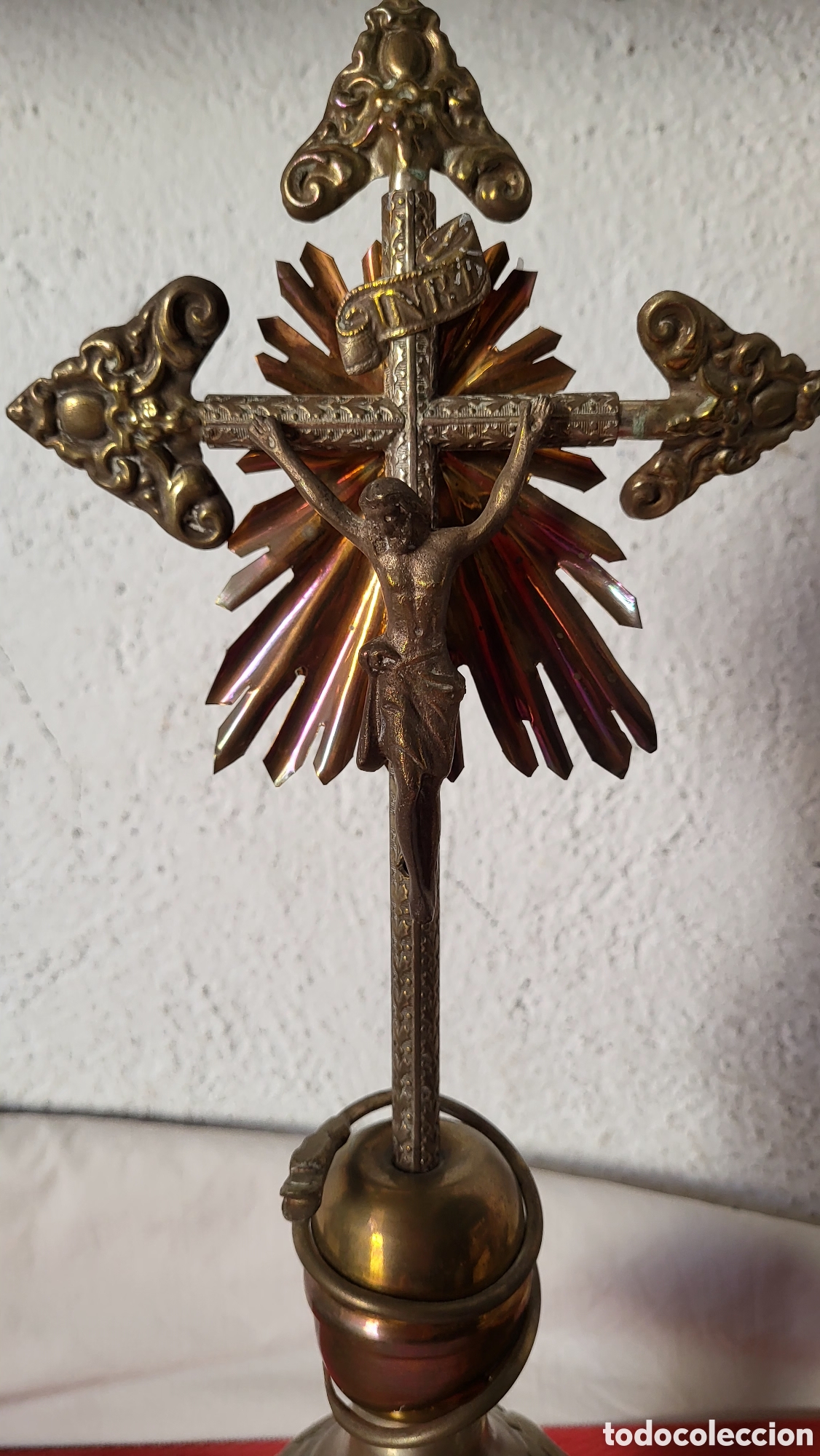 Antig&uuml;edades: Antiguo crucifijo Religioso - Foto 1