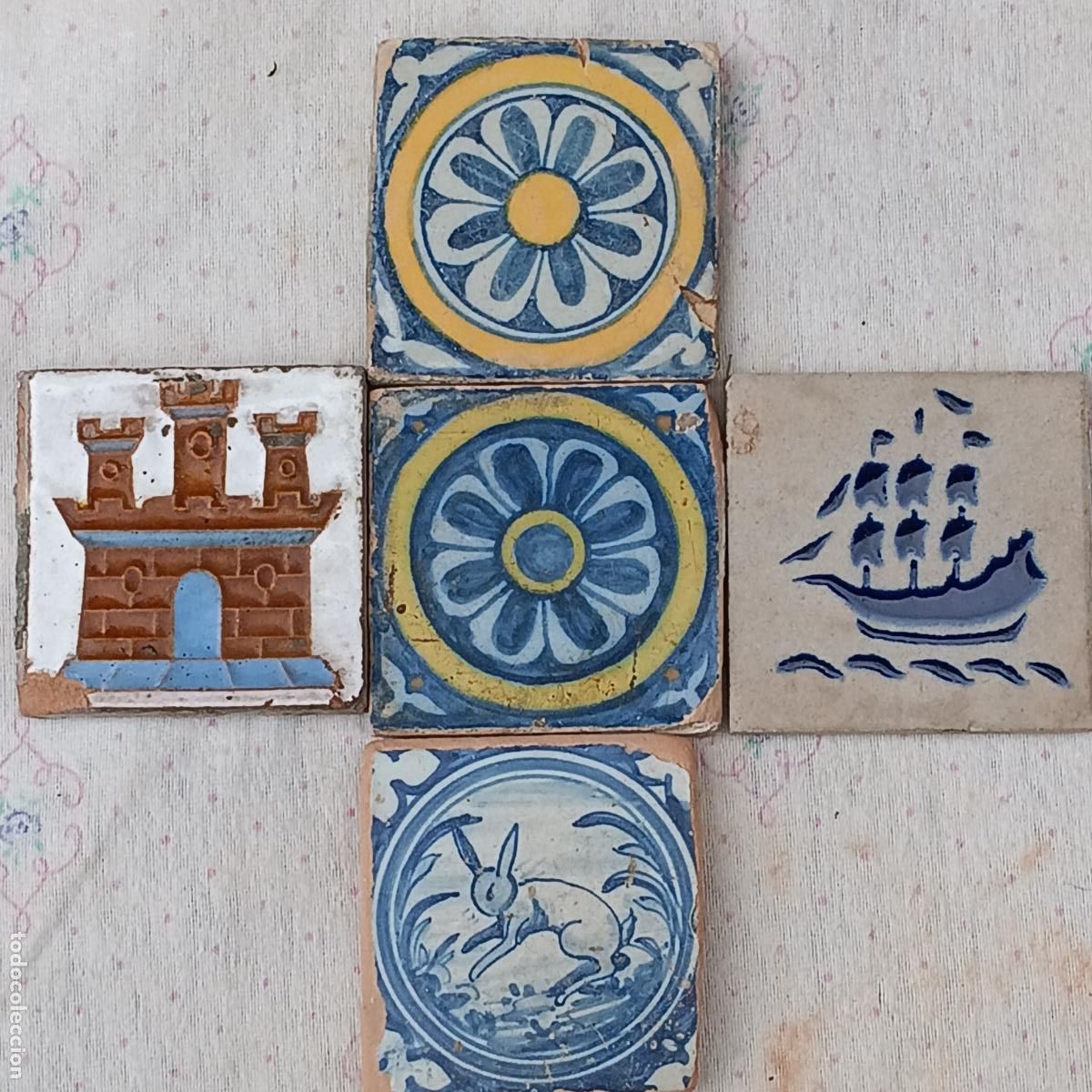 Antig&uuml;edades: LOTE DE CINCO AZULEJOS CERAMICOS ( OLAMBRILLAS ) - Foto 1