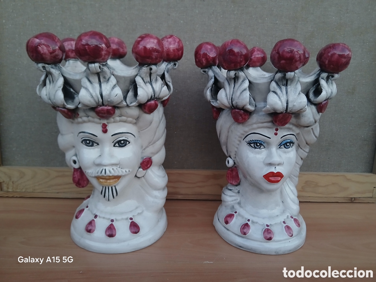 Antig&uuml;edades: CALTAGIRONE, PAREJA DE JARRONES TESTA DI MORO CERAMICA SICILIANA FIRMADA A&Ntilde;OS 80, 30 CM..