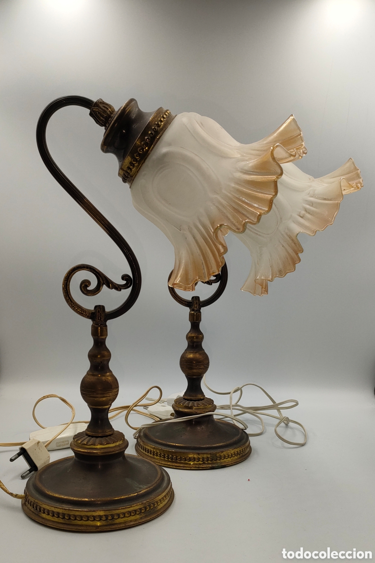 Antig&uuml;edades: Pareja de l&aacute;mparas de mesa estilo retro - Foto 3