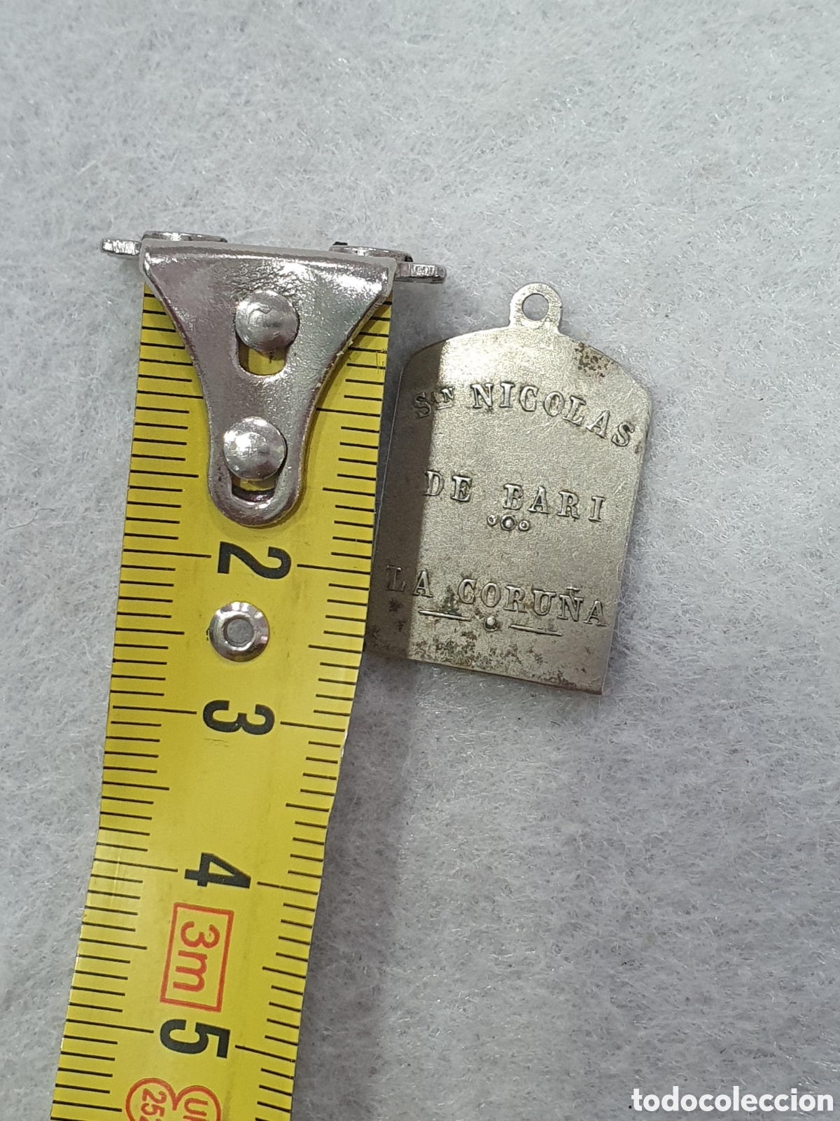 Antig&uuml;edades: Medalla S. Nicol&aacute;s de Bari. La Coru&ntilde;a. (L57) - Foto 2