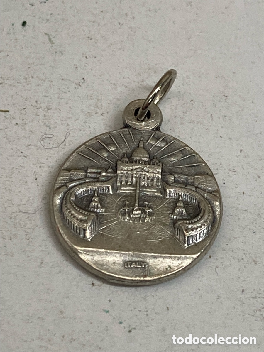 Antig&uuml;edades: Medalla de metal religiosa C508 - Foto 2