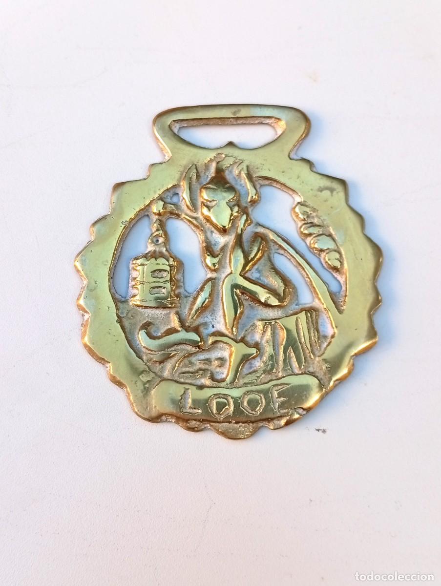 Antig&uuml;edades: Insignias de h&iacute;pica de bronce - Foto 8