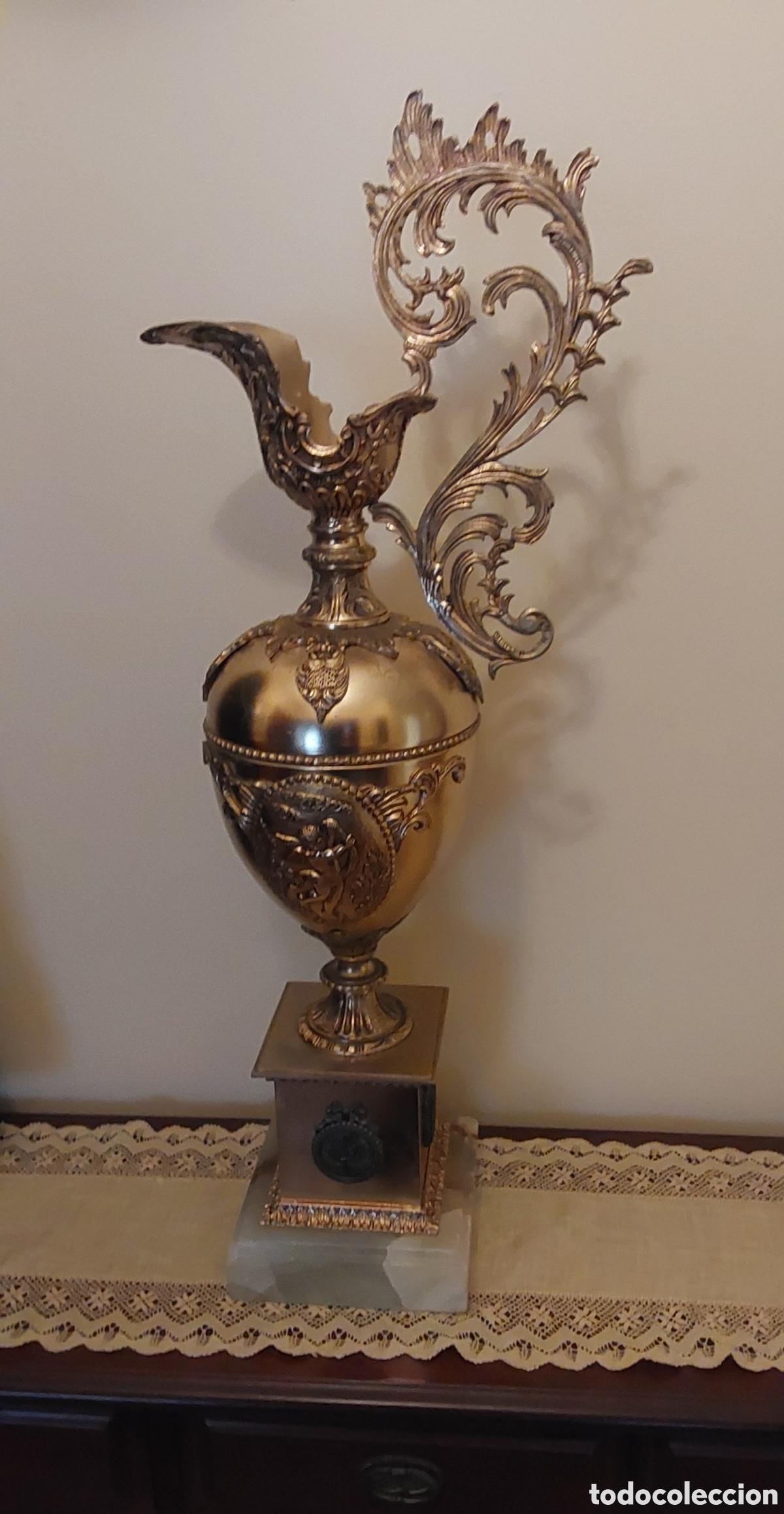Antig&uuml;edades: Jarr&oacute;n decorativo de bronce con base de m&aacute;rmol - Foto 1