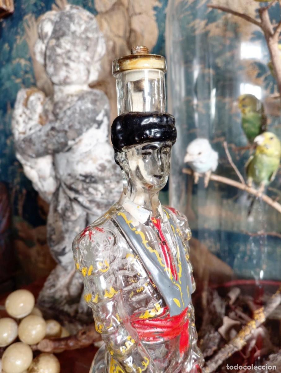 Antig&uuml;edades: Botella de licor antigua hecha l&aacute;mpara - Foto 3