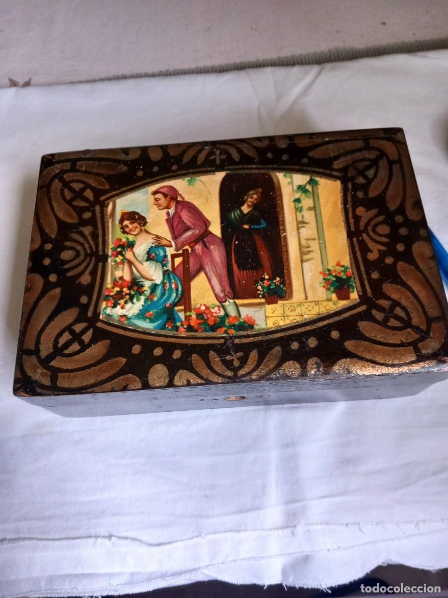 Antig&uuml;edades: ANTIGUA CAJA DE MADERA - Foto 1