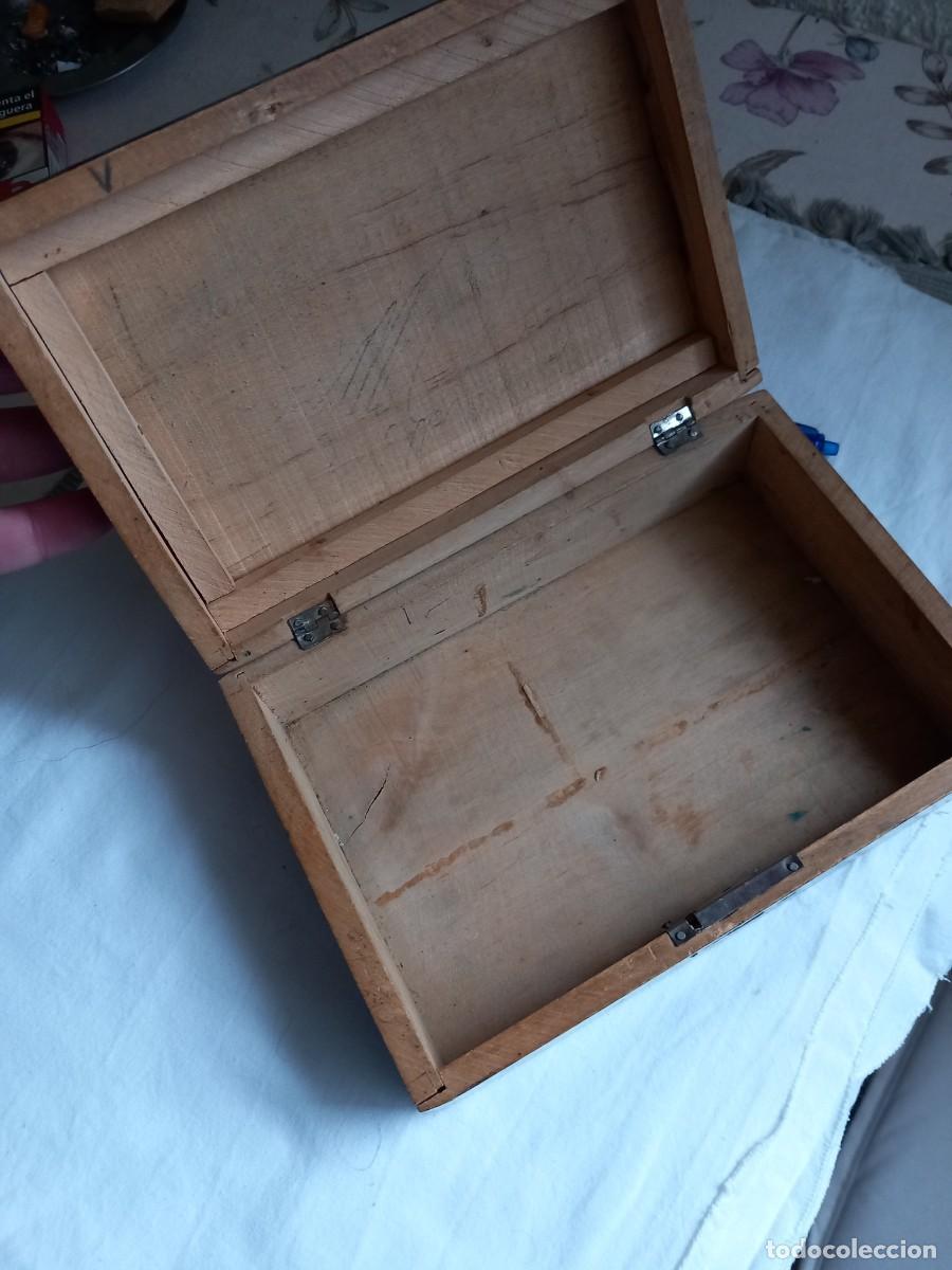 Antig&uuml;edades: ANTIGUA CAJA DE MADERA - Foto 3