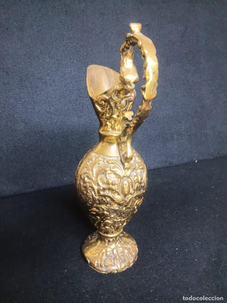Antig&uuml;edades: JARRA CL&Aacute;SICA DE BRONCE - Foto 3
