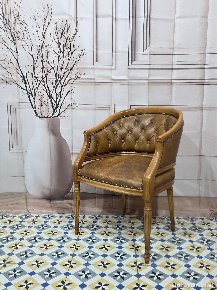 Antig&uuml;edades: Antiguo sill&oacute;n capiton&eacute; - Foto 1