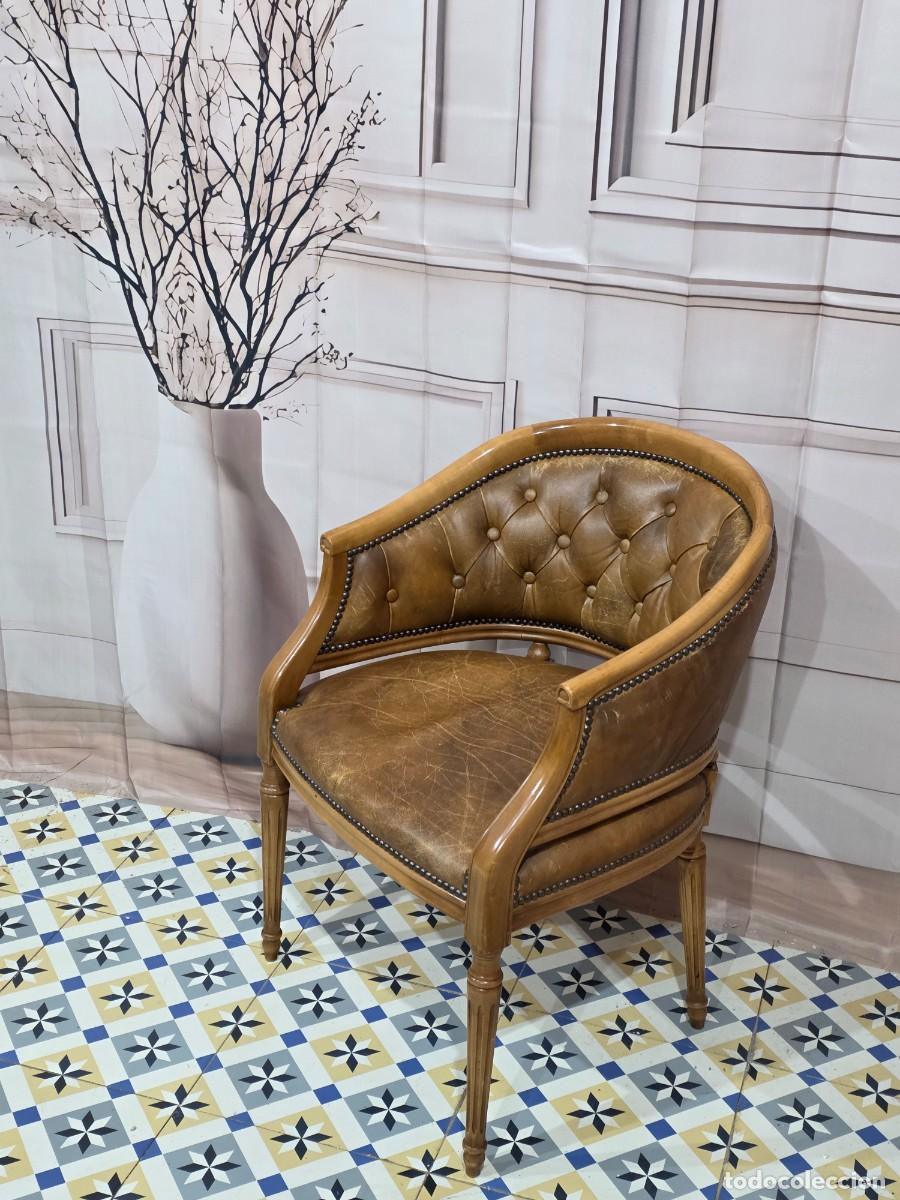 Antig&uuml;edades: Antiguo sill&oacute;n capiton&eacute; - Foto 3