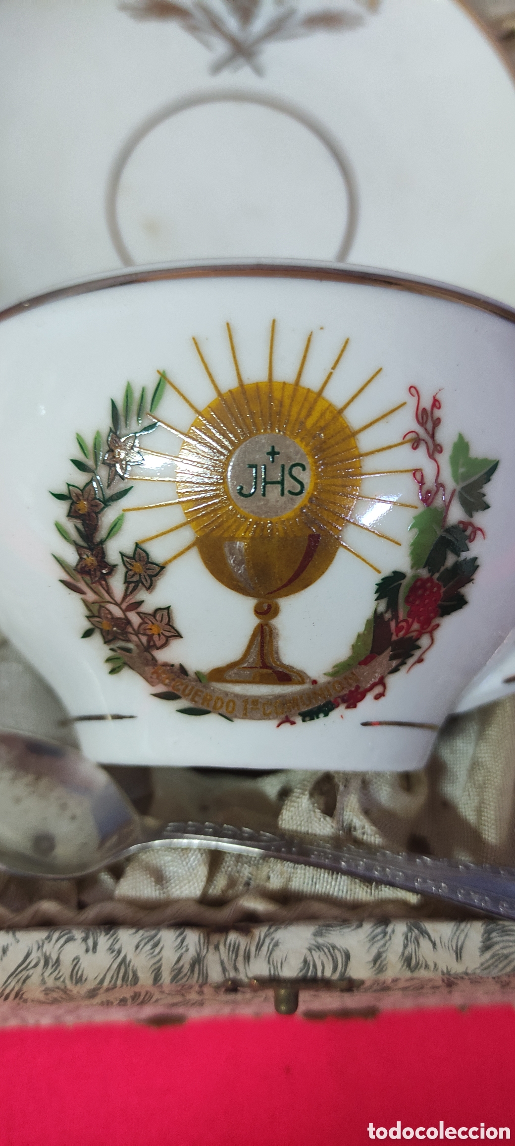 Antig&uuml;edades: Conjunto taza y plato primera comunion - Foto 7