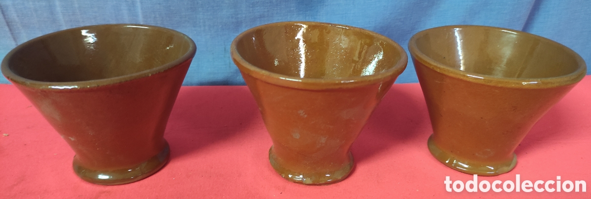 Antig&uuml;edades: Conjunto 3 vasos de cer&aacute;mica - Foto 1