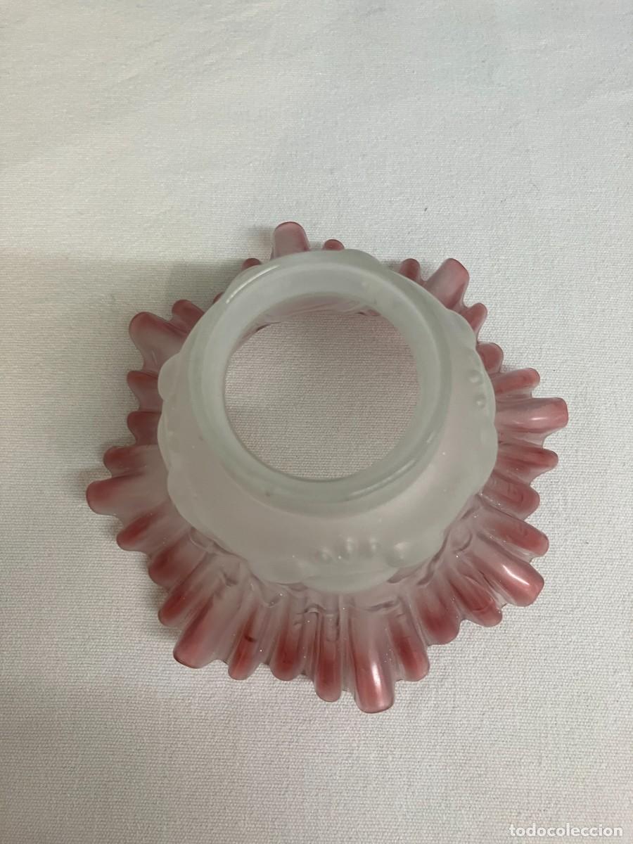Antig&uuml;edades: Aplique tulipa rosa con base dorada. - Foto 4