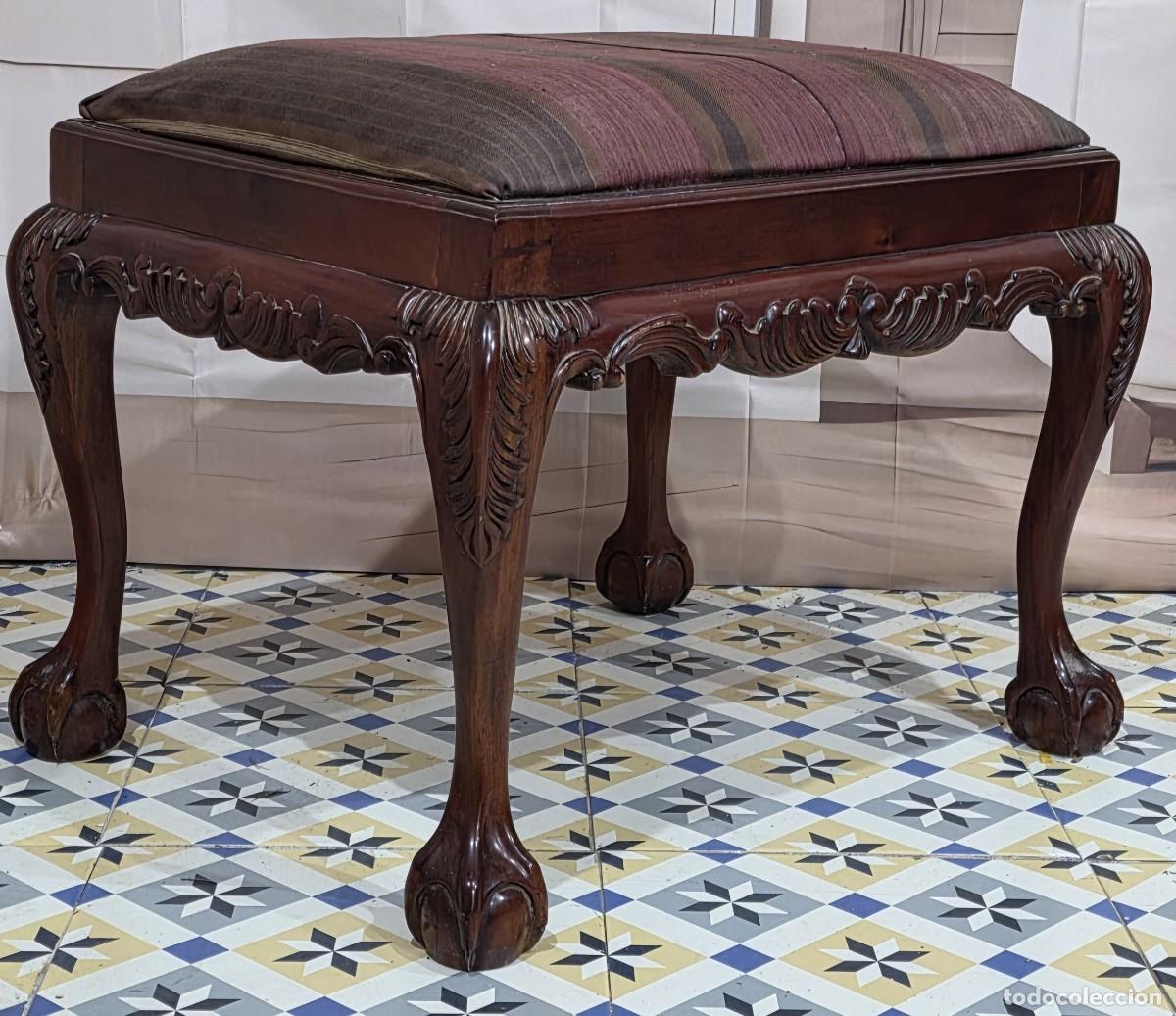 Antig&uuml;edades: Taburete o escabel de caoba estilo Chippendale - Foto 4