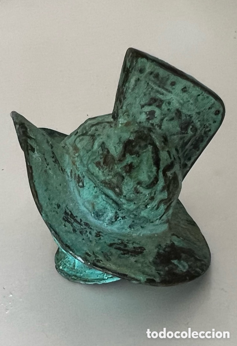 Antig&uuml;edades: Casco de bronce de gladiador de Pompeya - Foto 4