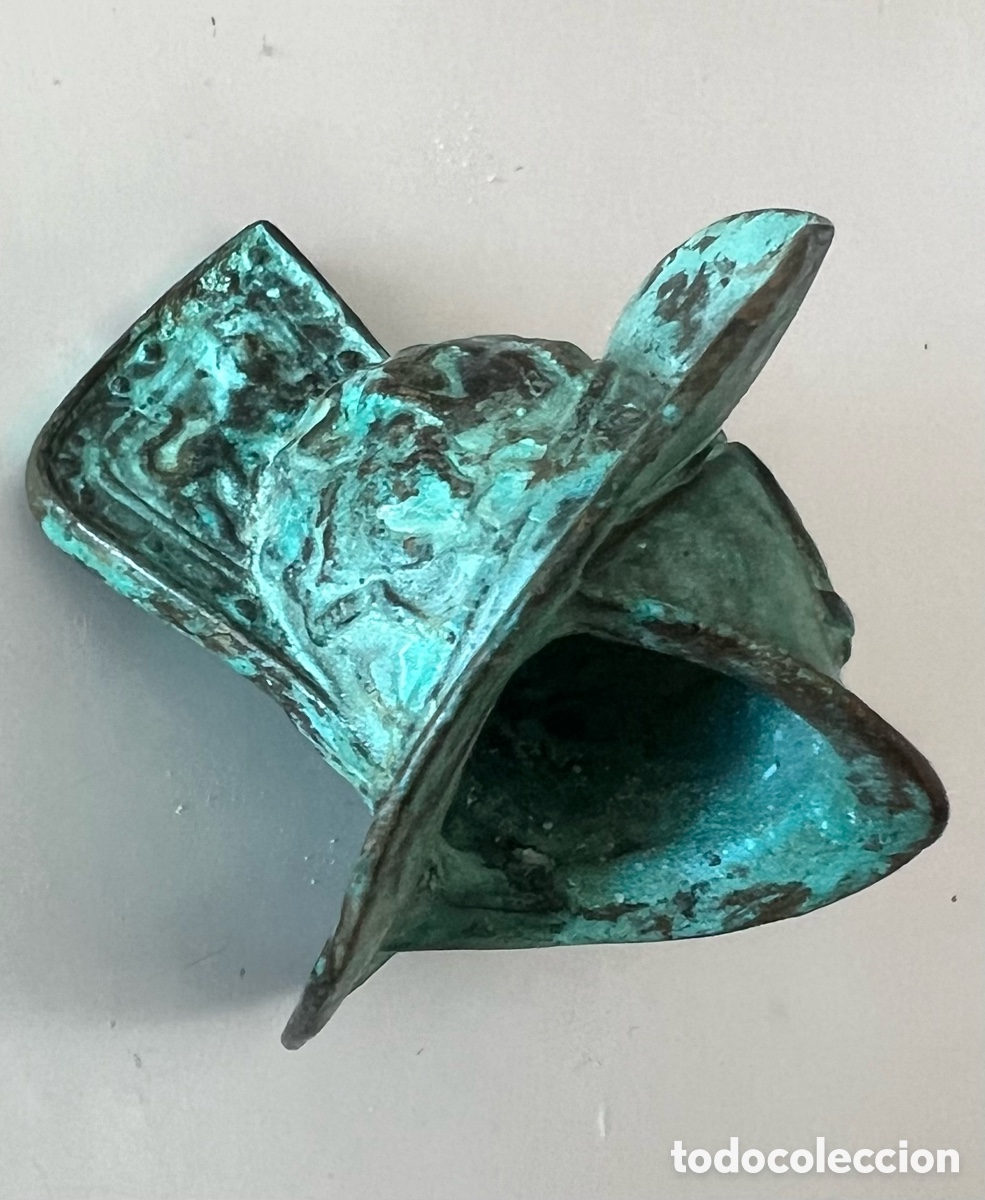 Antig&uuml;edades: Casco de bronce de gladiador de Pompeya - Foto 5