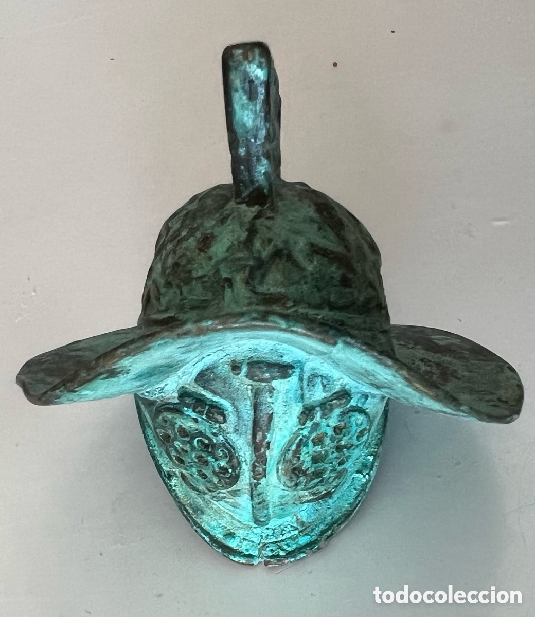 Antig&uuml;edades: Casco de bronce de gladiador de Pompeya - Foto 12