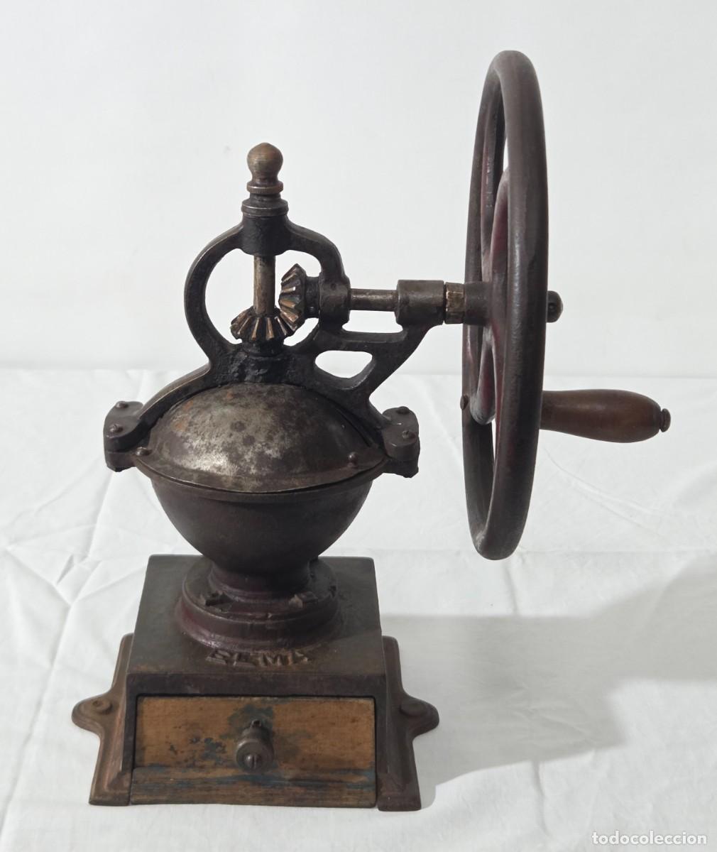 Antig&uuml;edades: Antiguo molinillo de Hierro de comercio, Elma N. 1, Pais Vasco, 1928-1929