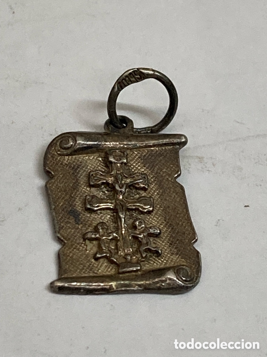 Antig&uuml;edades: Colgante de plata C509 - Foto 1