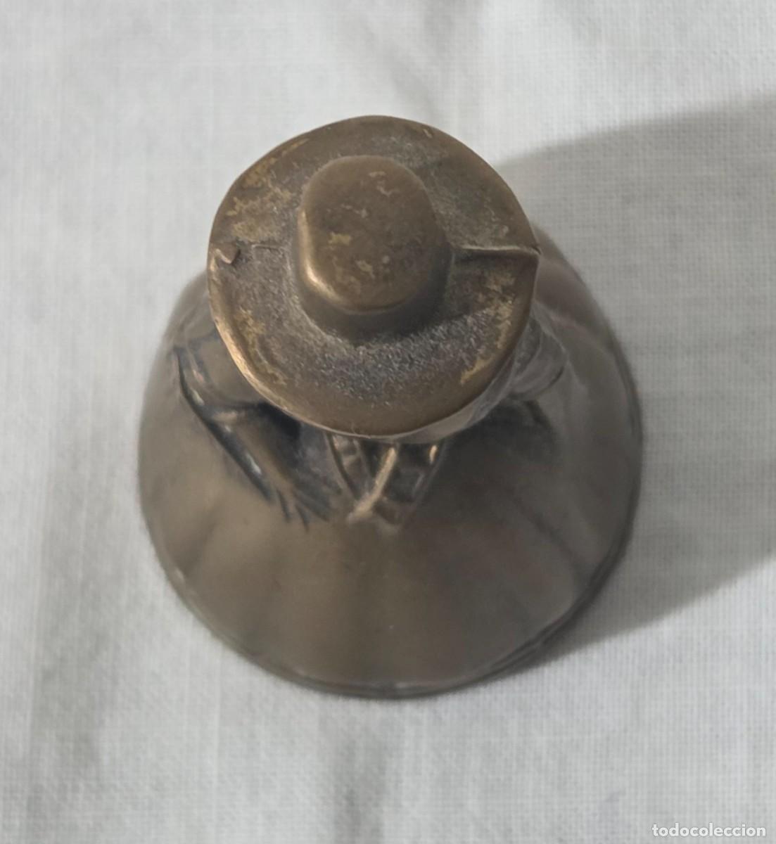 Antig&uuml;edades: Campana de bronce en forma de mujer - Foto 6
