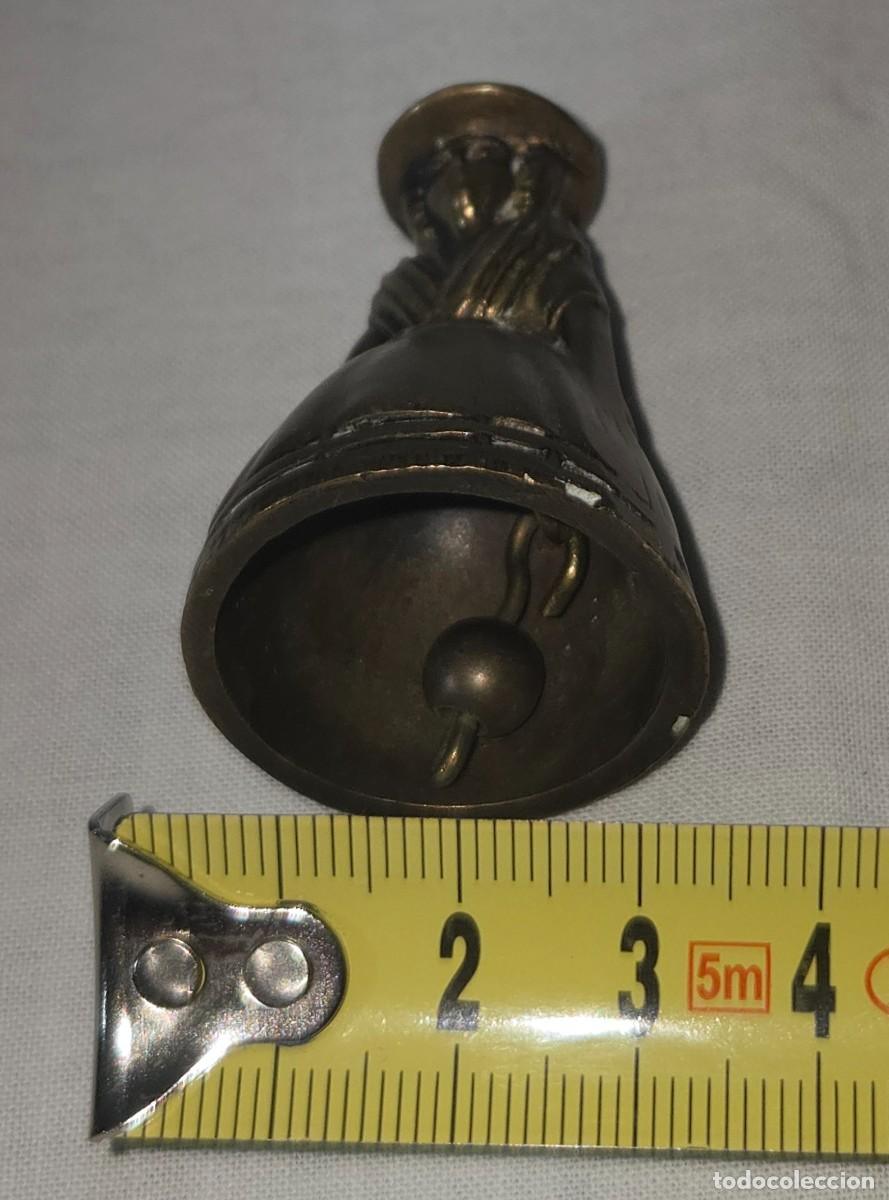 Antig&uuml;edades: Campana de bronce en forma de mujer - Foto 11