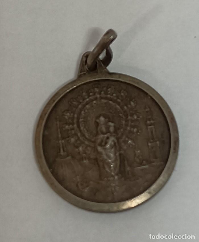 Antig&uuml;edades: MEDALLA DE LA VIRGEN DEL PILAR PLATEADA - Foto 1