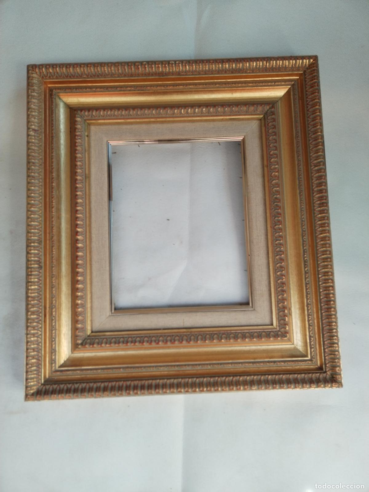Antig&uuml;edades: marco de madera dorado - Foto 2