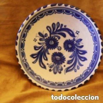 Antig&uuml;edades: Plato de cer&aacute;mica de Talavera - Foto 1