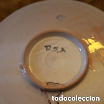 Antig&uuml;edades: Plato de cer&aacute;mica de Talavera - Foto 4