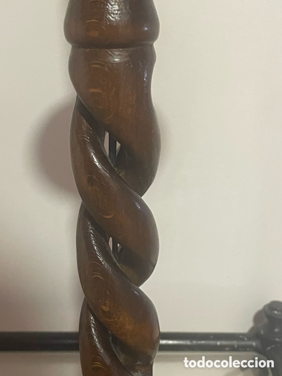 Antig&uuml;edades: L&aacute;mpara con tulipa de madera torneada - Foto 5