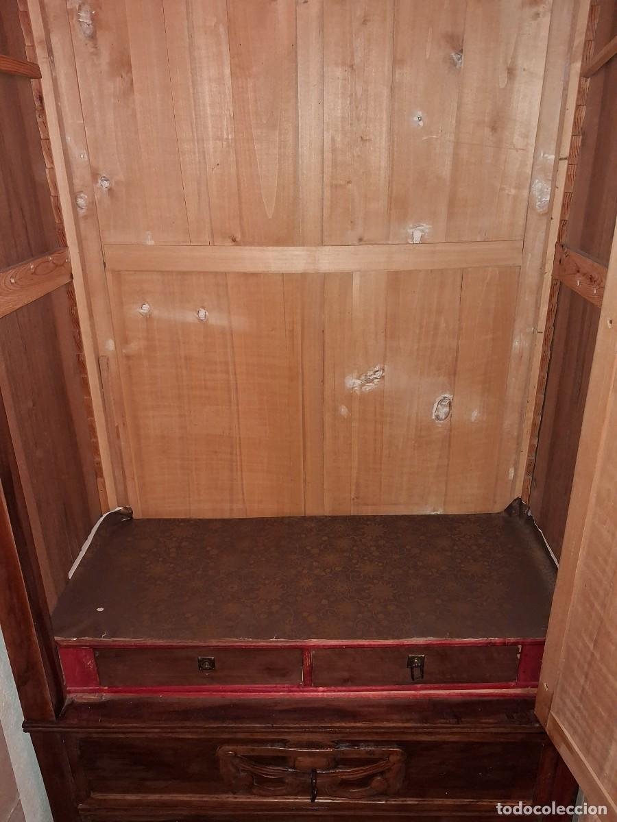 Antig&uuml;edades: Armario modernista de madera - Foto 6
