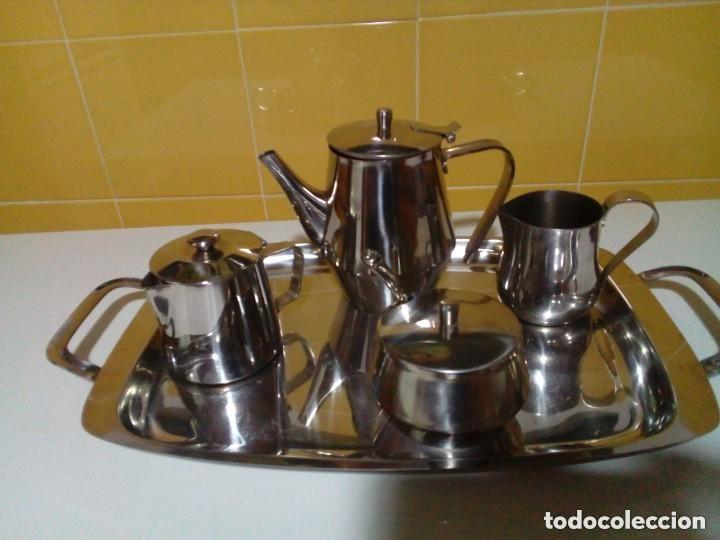 Antig&uuml;edades: juego de cafe y te de acero inoxidable - Foto 1