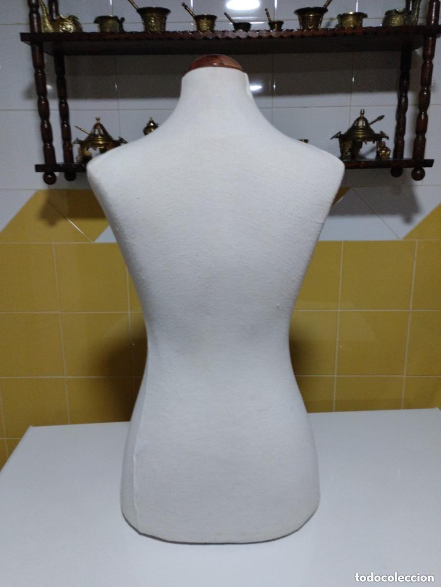 Antig&uuml;edades: maniqui de escaparate -torso mujer - Foto 2