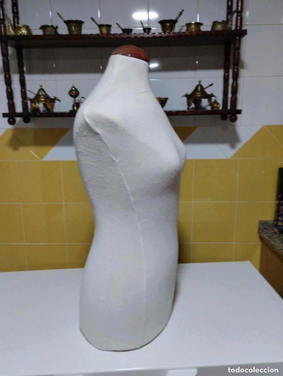 Antig&uuml;edades: maniqui de escaparate -torso mujer - Foto 3