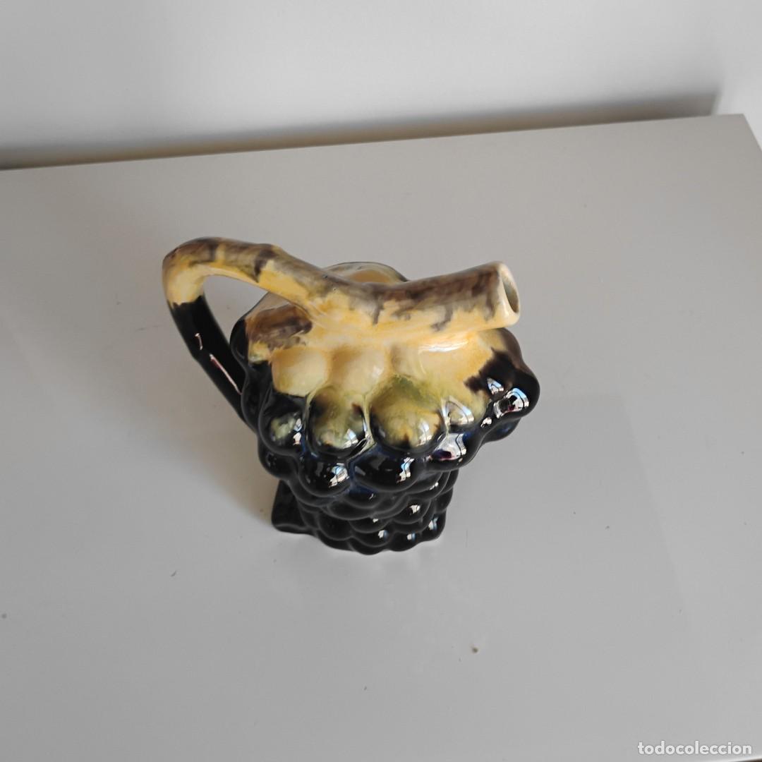 Antig&uuml;edades: JARRA DE CERAMICA CON FORMA DE RACIMO DE UVAS - Foto 4
