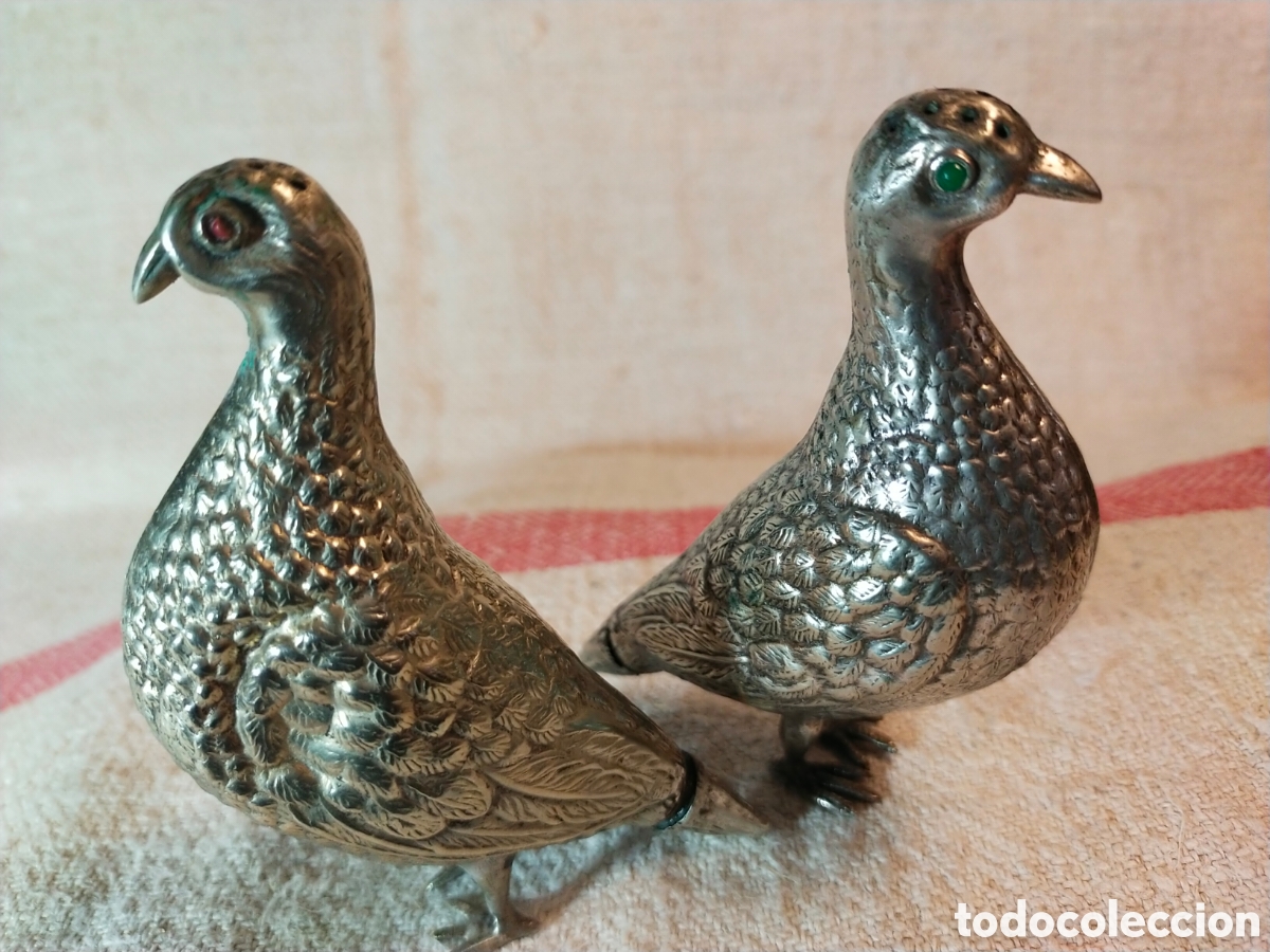 Antig&uuml;edades: Pareja de saleros de plata - Foto 2