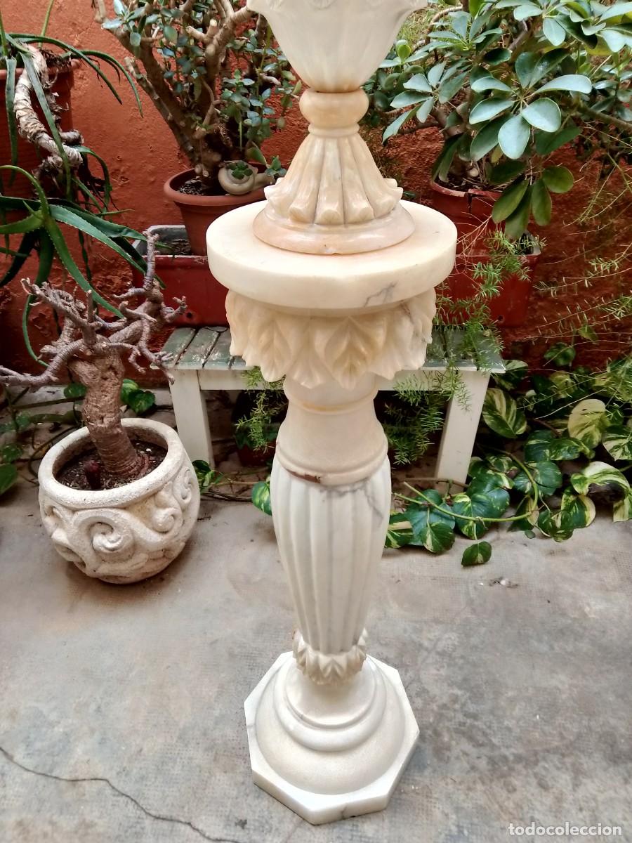 Antig&uuml;edades: pedestal y macetero de albastro- - Foto 4
