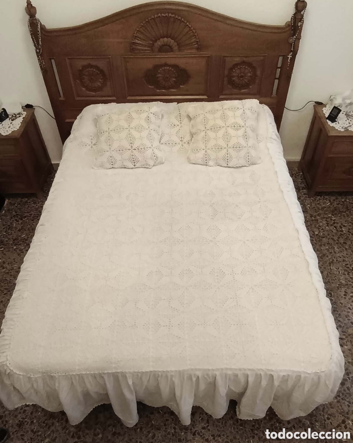 Antig&uuml;edades: COLCHA DE GANCHILLO CON CUADRANTES A JUEGO. - Foto 1