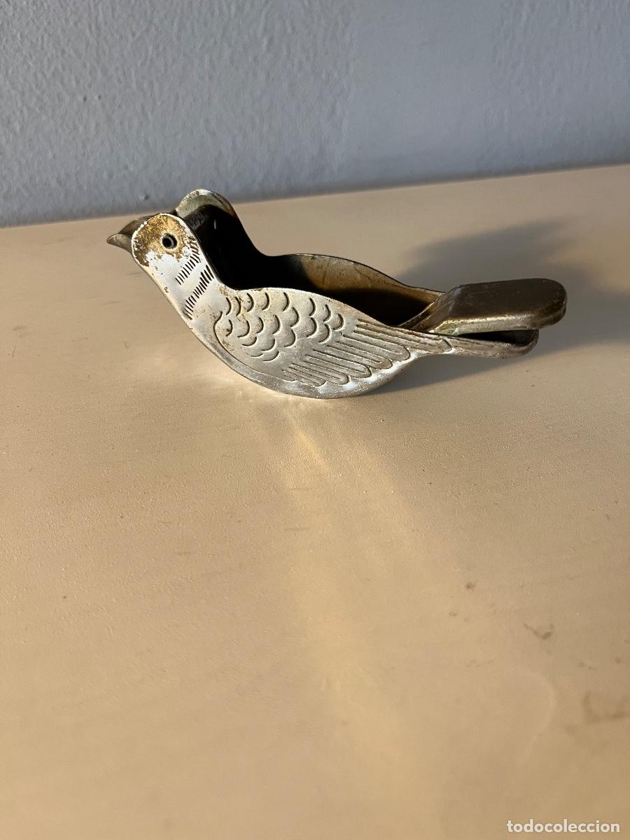 Antig&uuml;edades: ANTIGUO EXPRIMIDOR CON FORMA DE P&Aacute;JARO - Foto 1