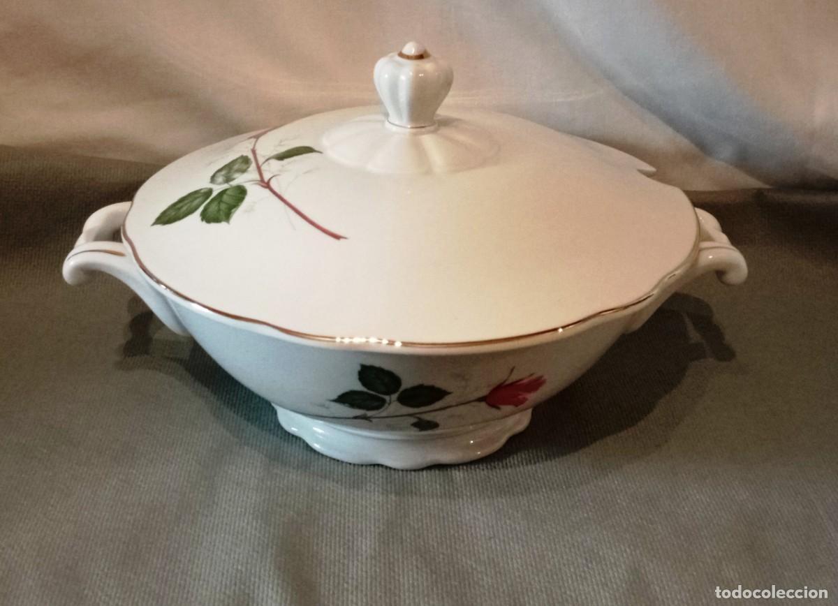 Antig&uuml;edades: Sopera de porcelana con rosas. Cislago. - Foto 5