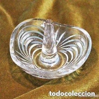 Antig&uuml;edades: Peque&ntilde;a bandeja de cristal de roca, triangular, - Foto 1