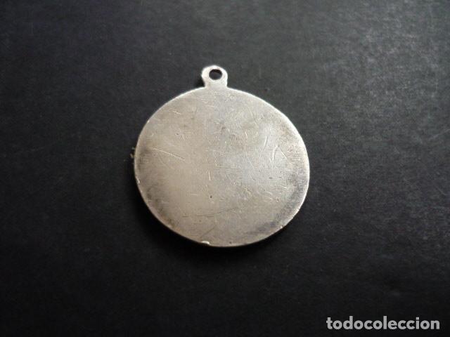 Antig&uuml;edades: MEDALLA EN PLATA JESUS DEL GRAN PODER SEVILLA 2 CM DIAMETRO - Foto 2