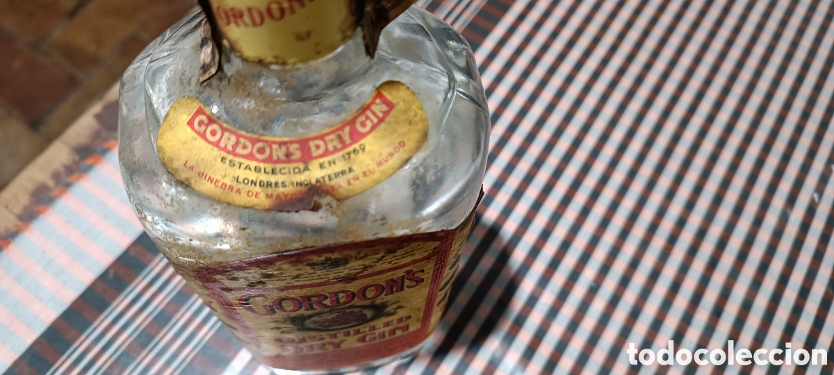 Antig&uuml;edades: Botella Gordons antigua - Foto 2