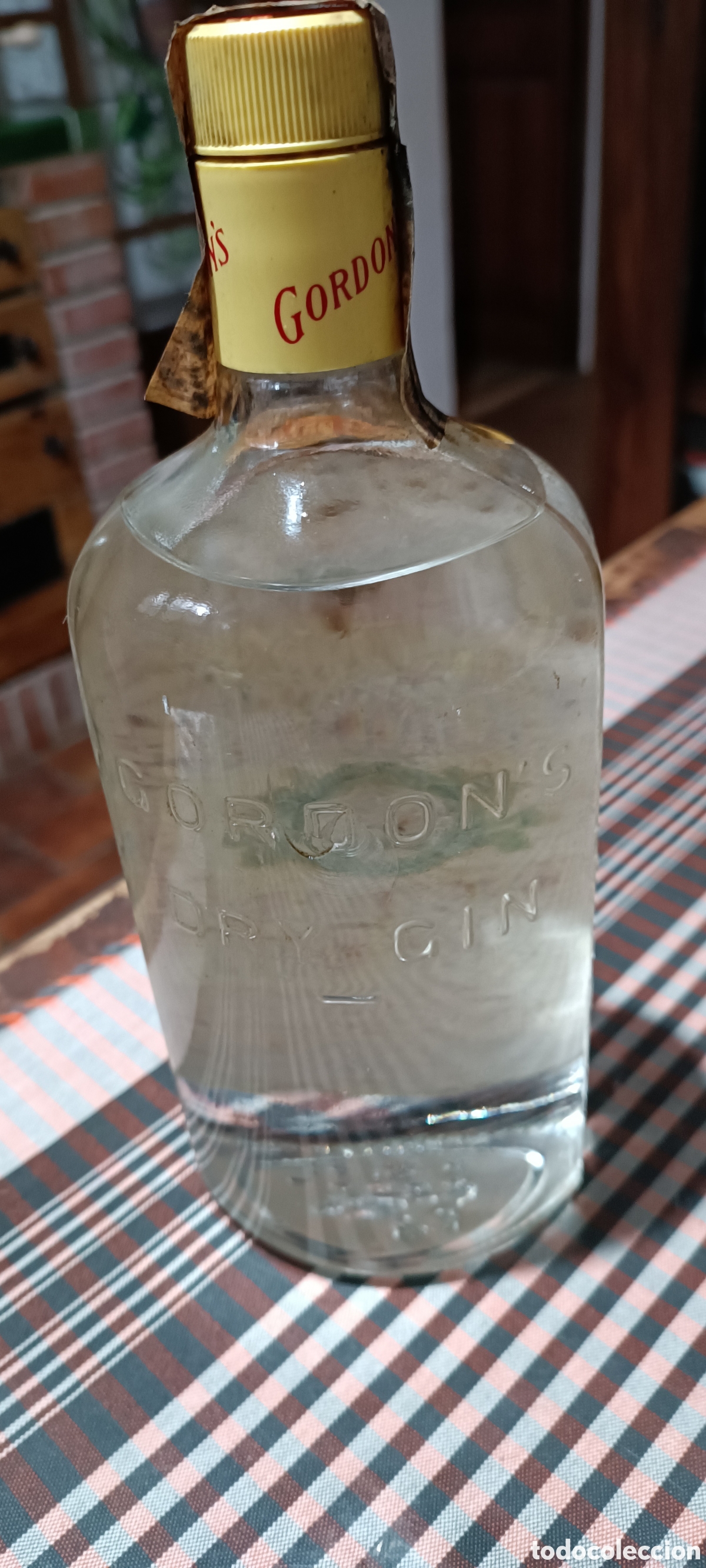Antig&uuml;edades: Botella Gordons antigua - Foto 4