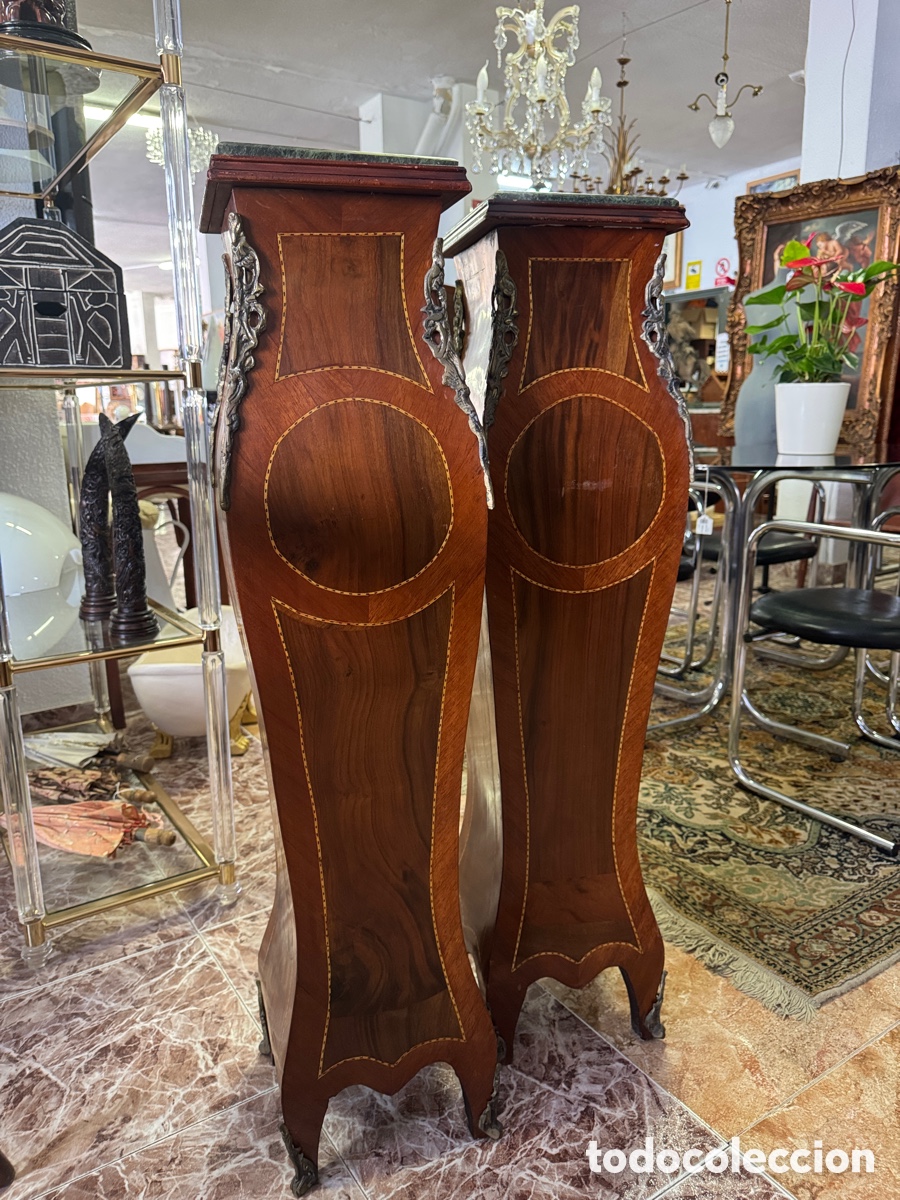 Antig&uuml;edades: Pareja de columnas con marqueter&iacute;a y bronce - Foto 1