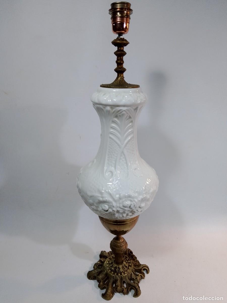 Antig&uuml;edades: lampara de mesa MANISES- - Foto 1