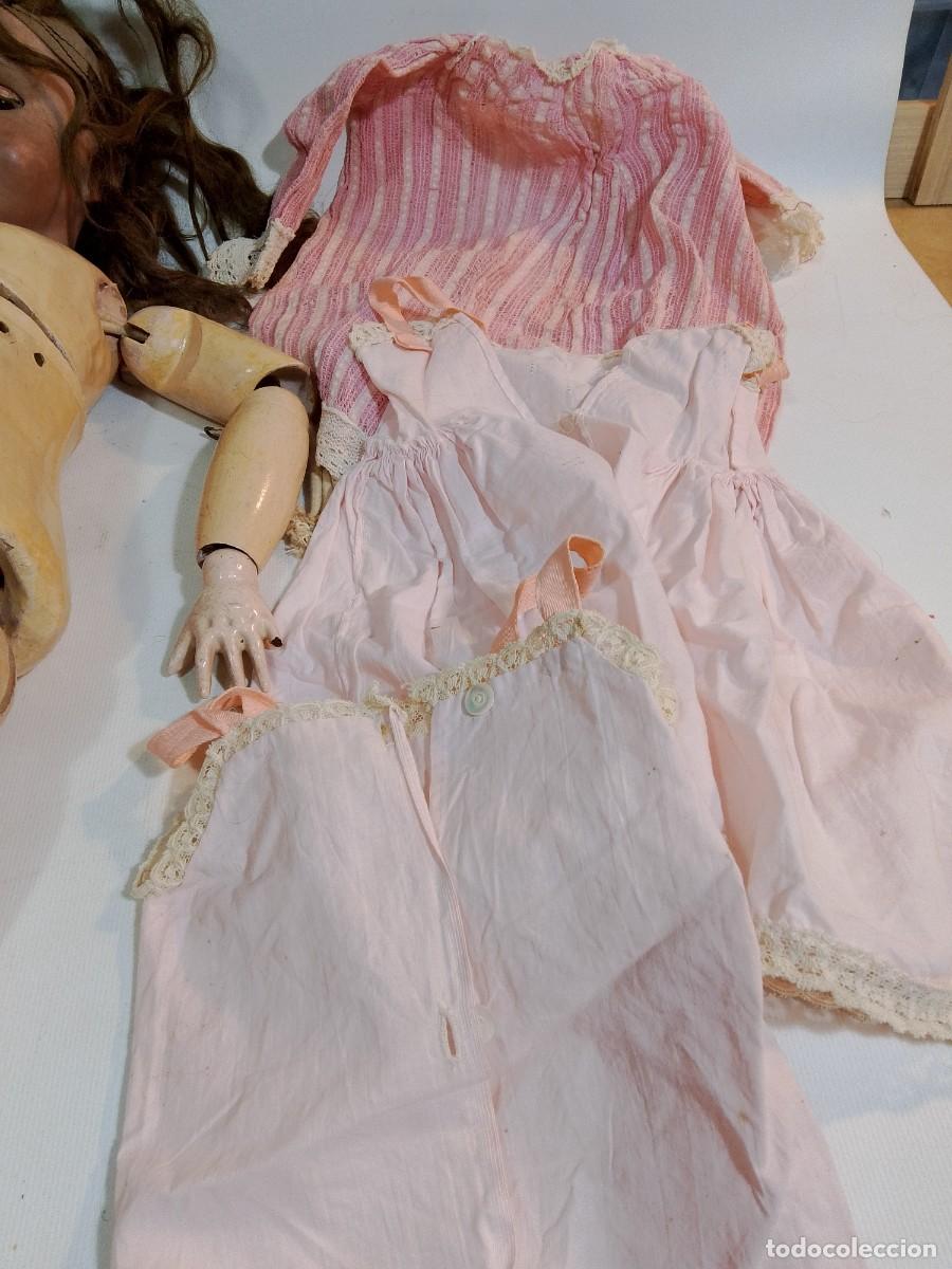 Antig&uuml;edades: CONJUNTO DE MU&Ntilde;ECAS DE PORCELANA- - Foto 4