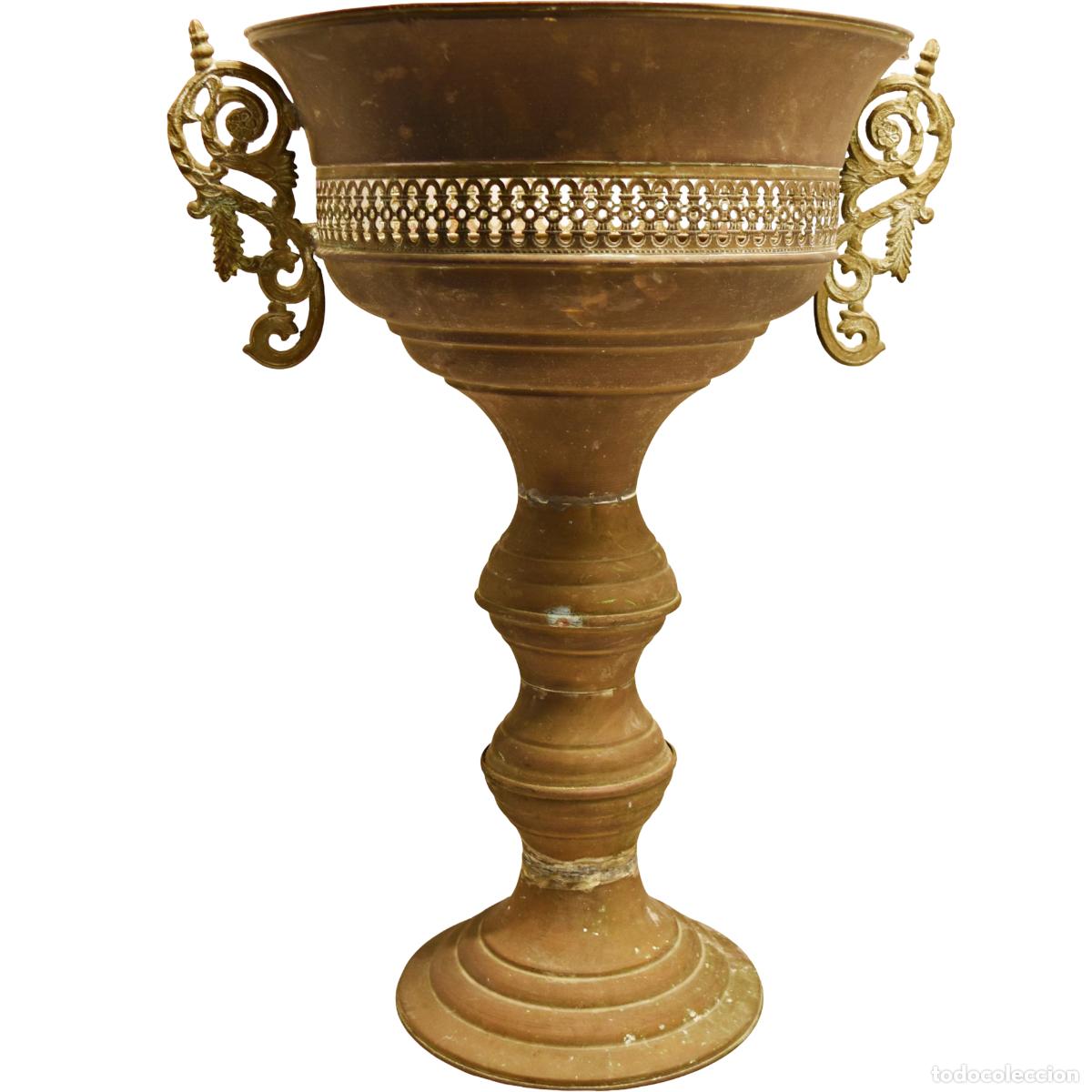 Antig&uuml;edades: Copa ornamental jardinera - 51 cm - Foto 1